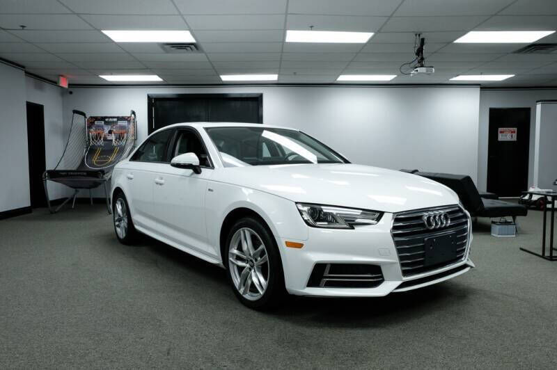 2017 AUDI A4