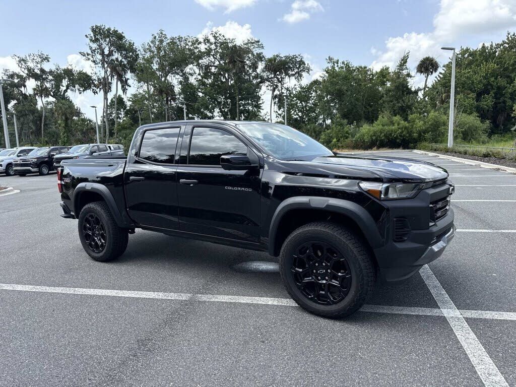 2026 CHEVROLET Colorado