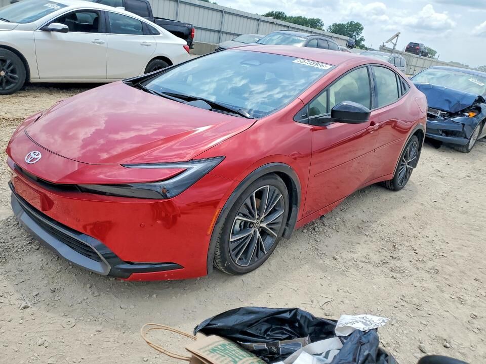 2025 TOYOTA PRIUS