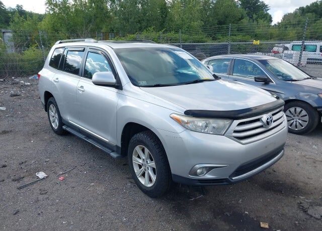 2012 TOYOTA Highlander