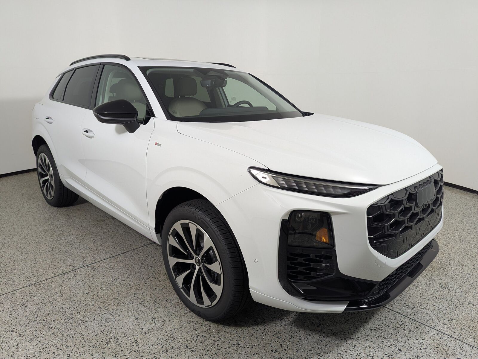 2026 AUDI Q3