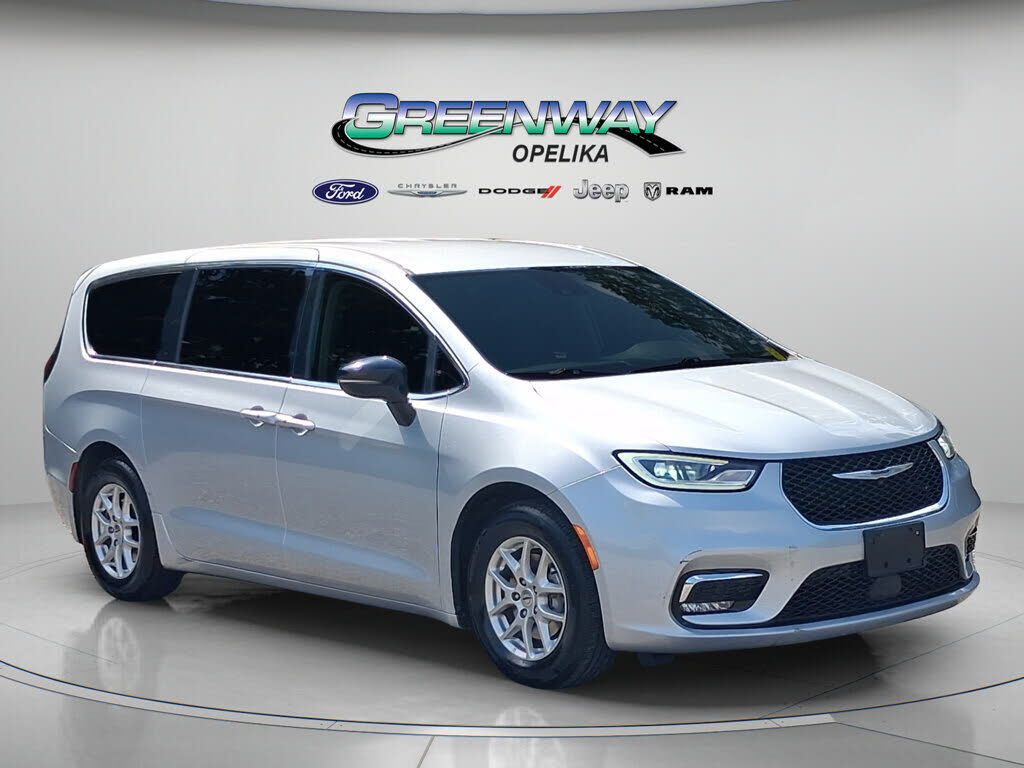 2024 CHRYSLER Pacifica