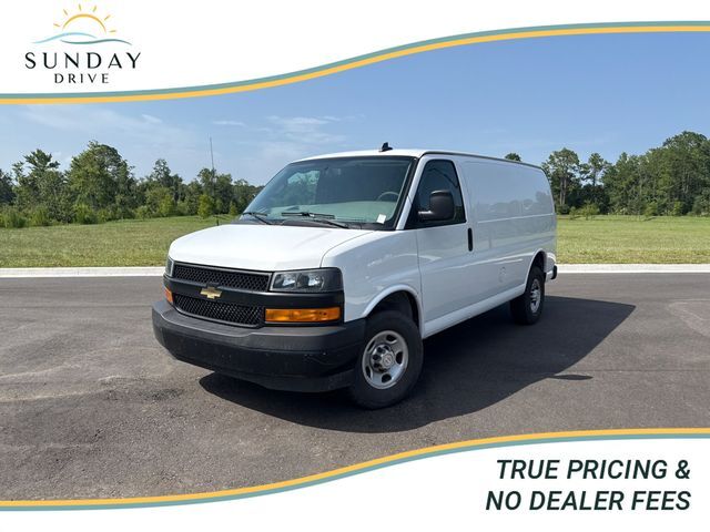 2019 CHEVROLET Express