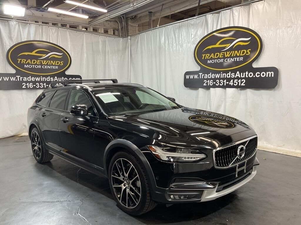 2017 VOLVO V90CC