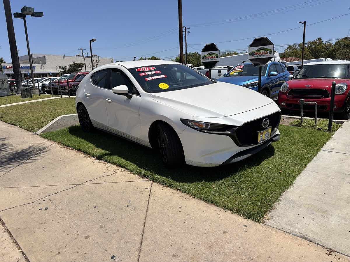 2019 MAZDA Mazda3