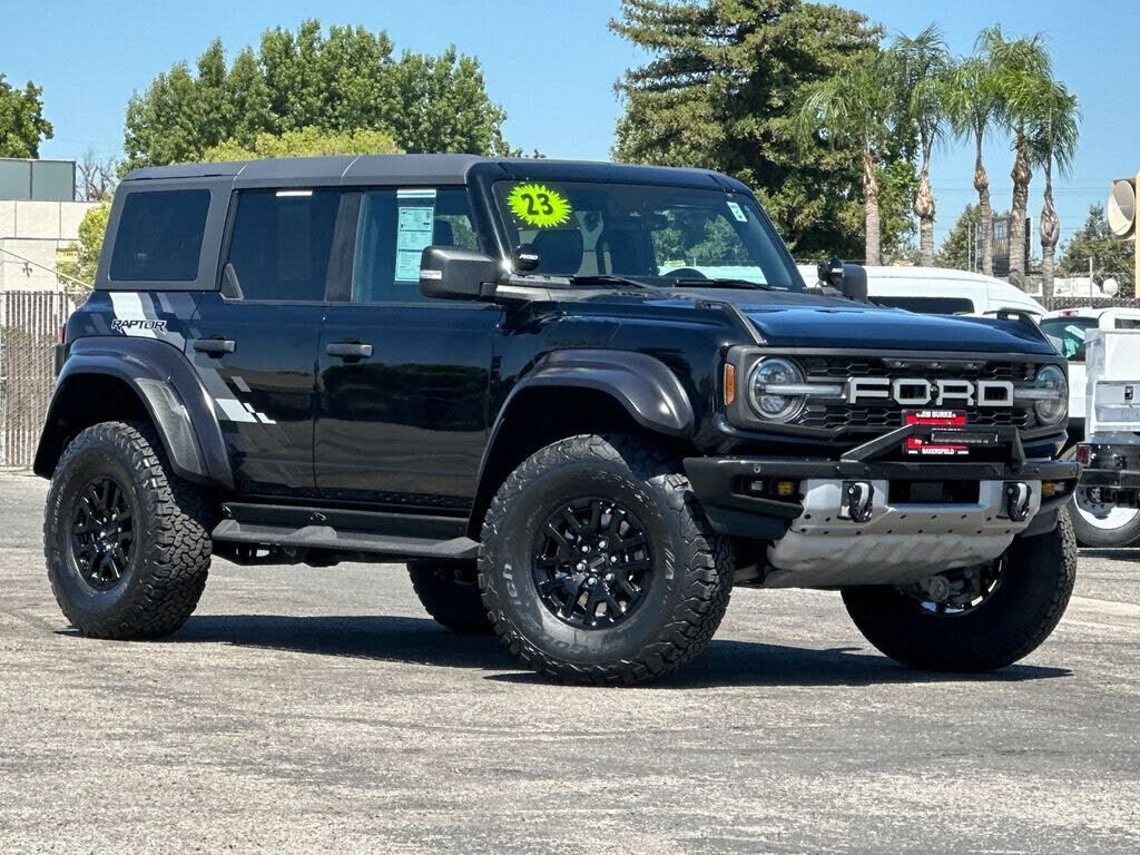 2023 FORD Bronco