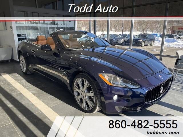 2012 MASERATI Granturismo