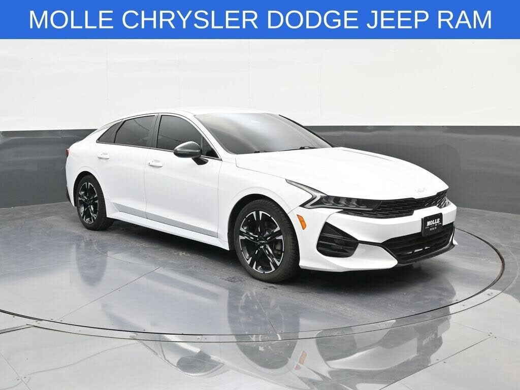 2022 KIA K5