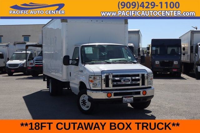 2015 FORD E-450