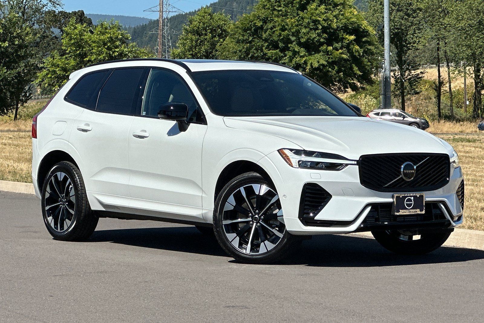 2026 VOLVO XC60