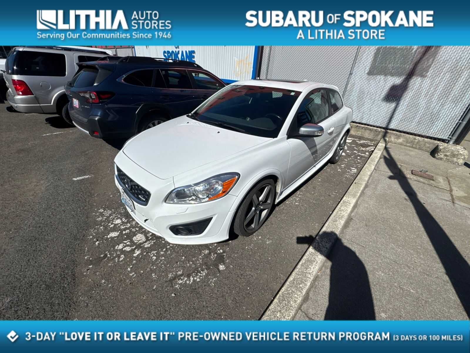 2011 VOLVO C30