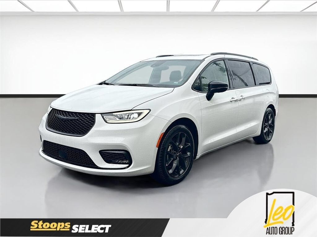 2025 CHRYSLER Pacifica