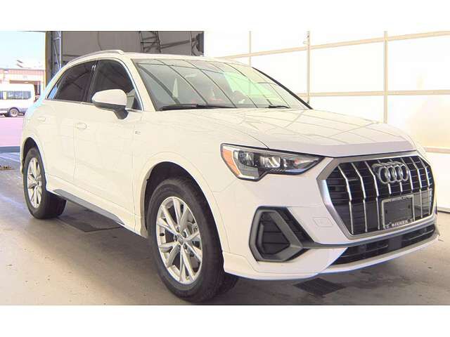 2021 AUDI Q3