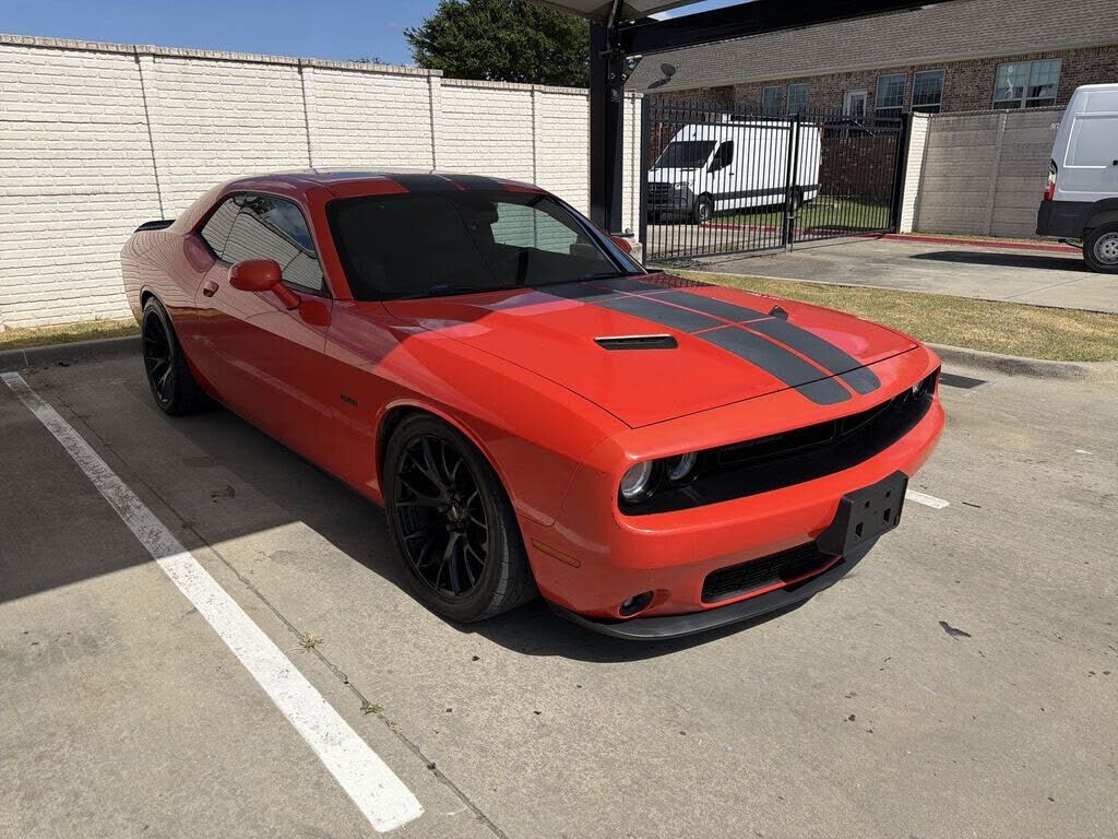 2016 DODGE Challenger