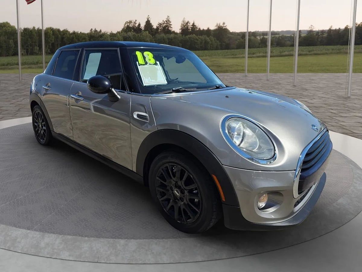 2018 MINI Cooper
