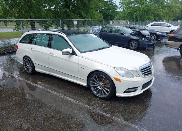 2012 MERCEDES-BENZ E-Class