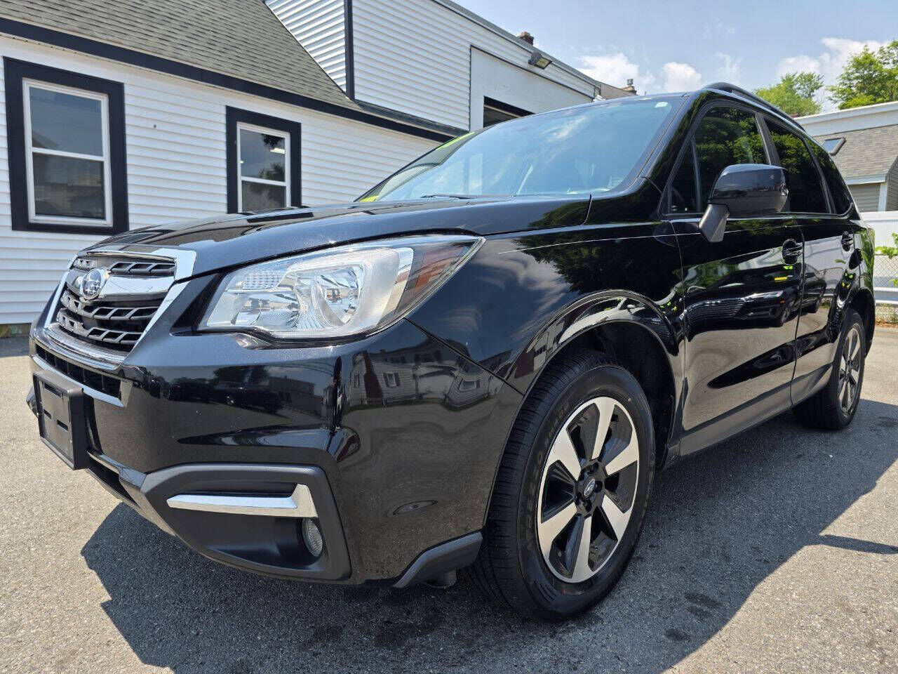 2017 SUBARU Forester