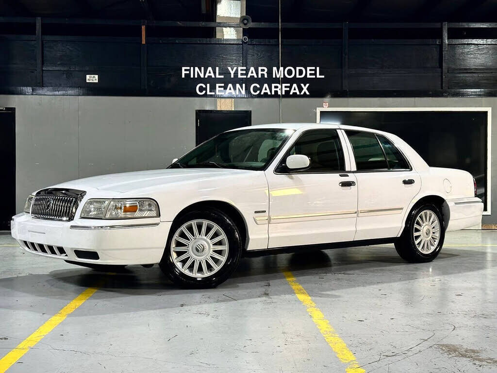 2011 MERCURY Grand Marquis