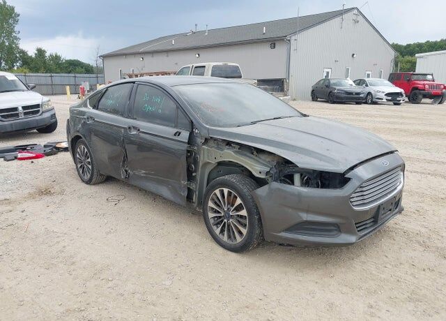 2016 FORD Fusion