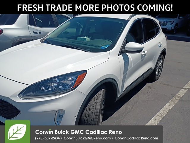 2020 FORD Escape