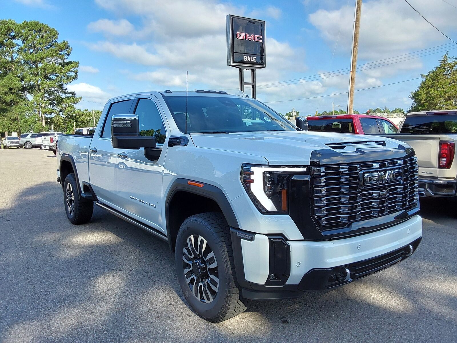 2026 GMC Sierra HD
