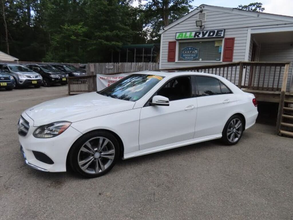 2014 MERCEDES-BENZ E-Class