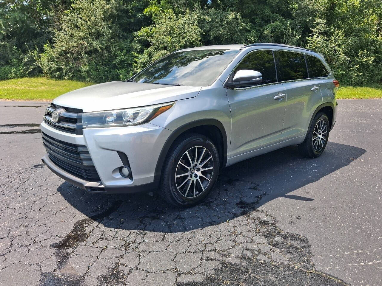 2017 TOYOTA Highlander