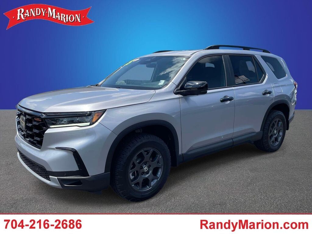 2025 HONDA Pilot
