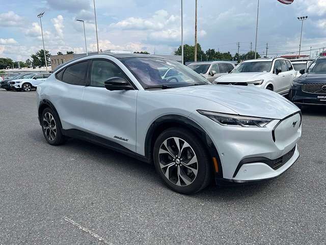 2022 FORD Mach-E