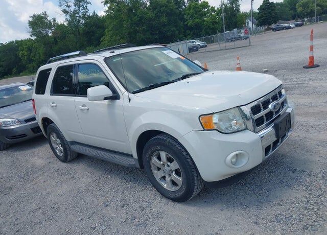 2009 FORD Escape