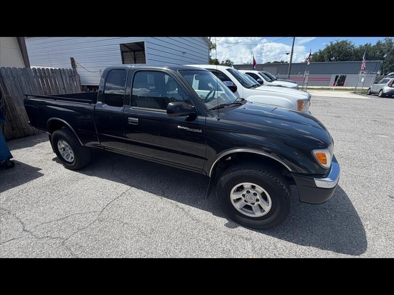 2000 TOYOTA Tacoma
