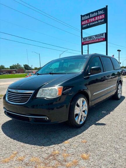 2014 CHRYSLER Town and Country