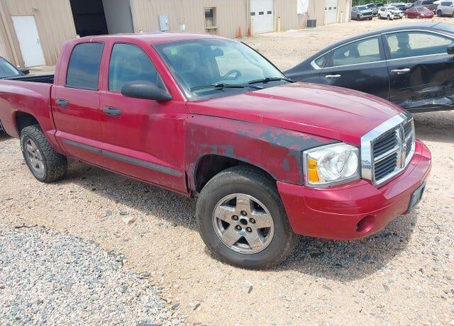 2006 DODGE Dakota