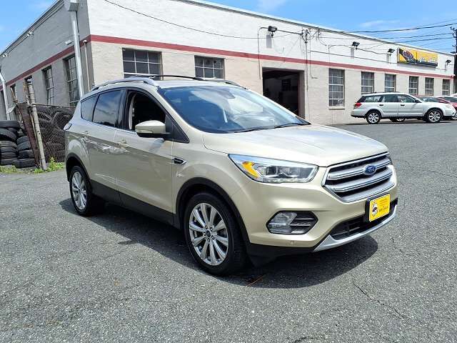 2017 FORD Escape
