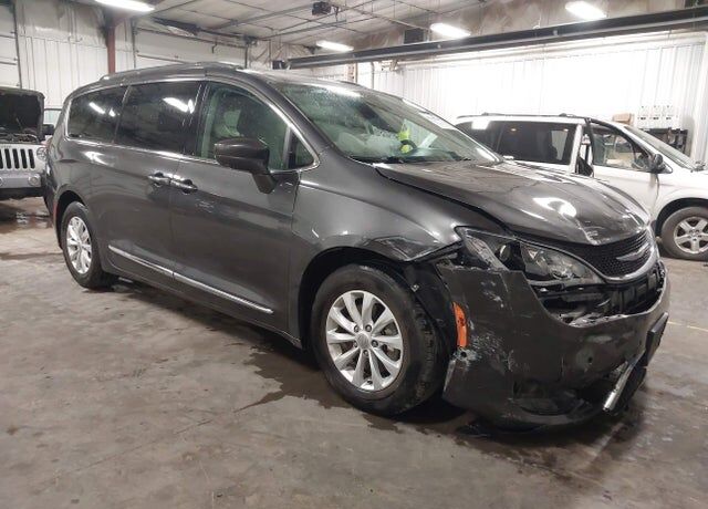 2018 CHRYSLER Pacifica