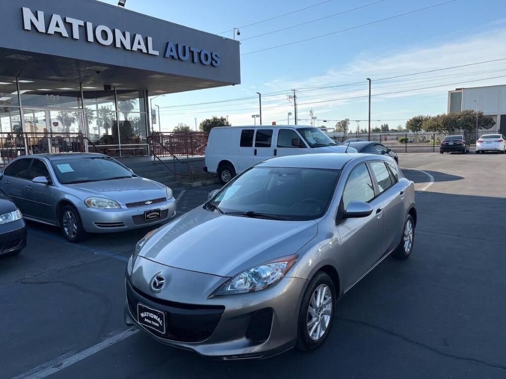 2013 MAZDA Mazda3