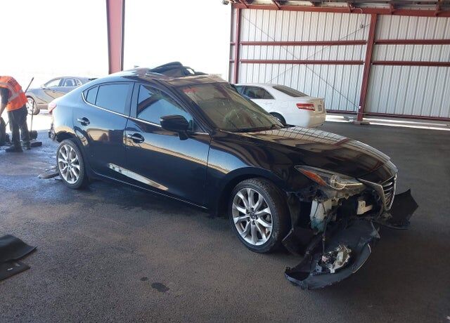 2014 MAZDA Mazda3