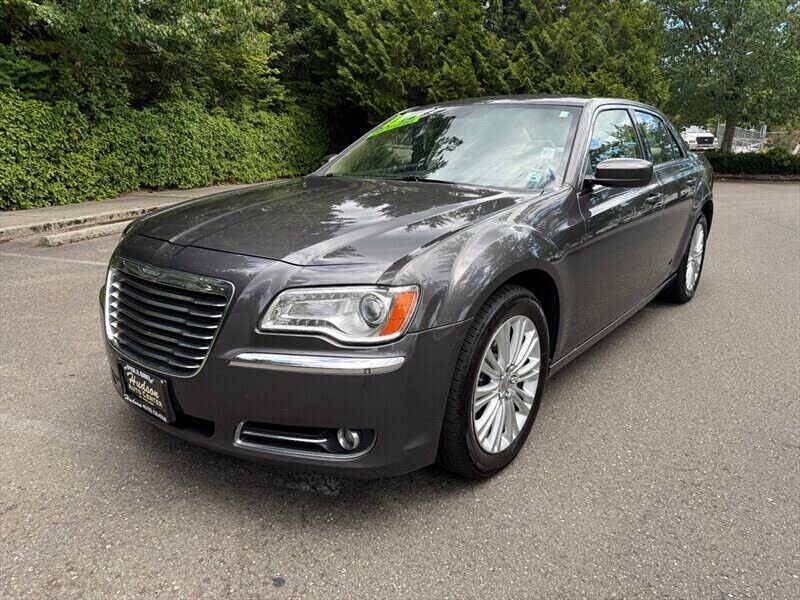 2013 CHRYSLER 300