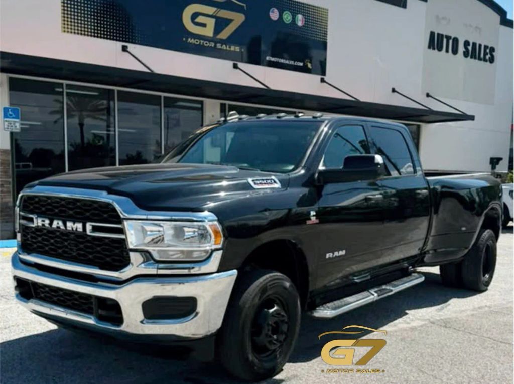 2021 RAM 3500
