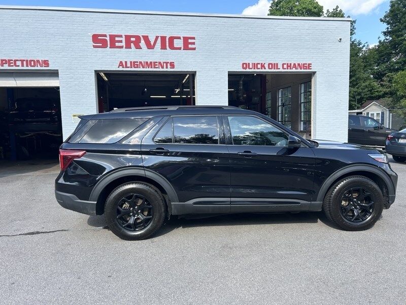 2022 FORD Explorer