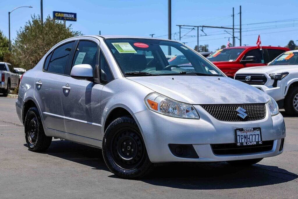 2010 SUZUKI SX4