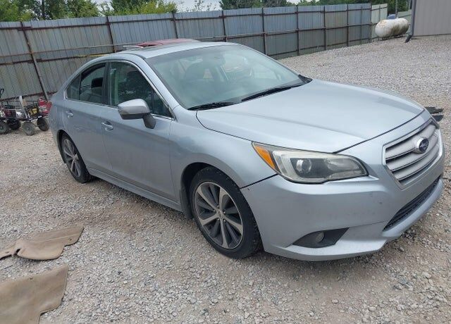 2015 SUBARU Legacy