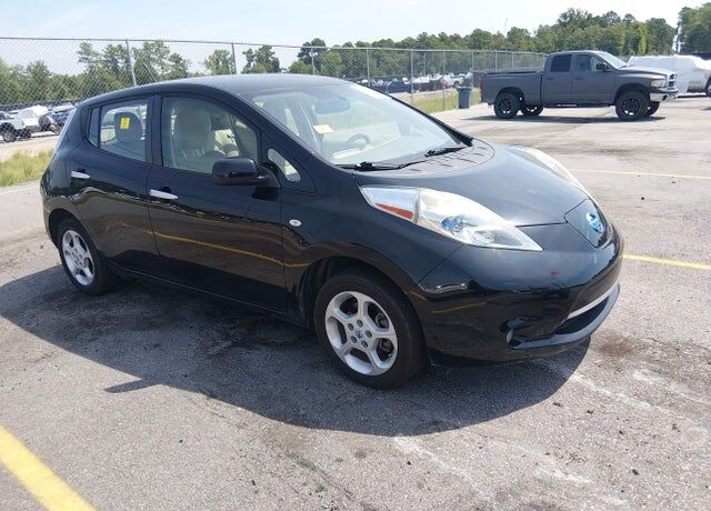2012 NISSAN Leaf