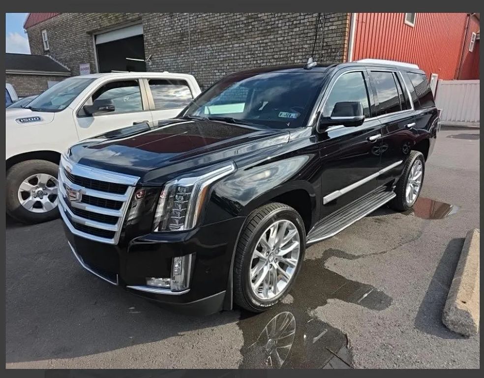 2019 CADILLAC Escalade