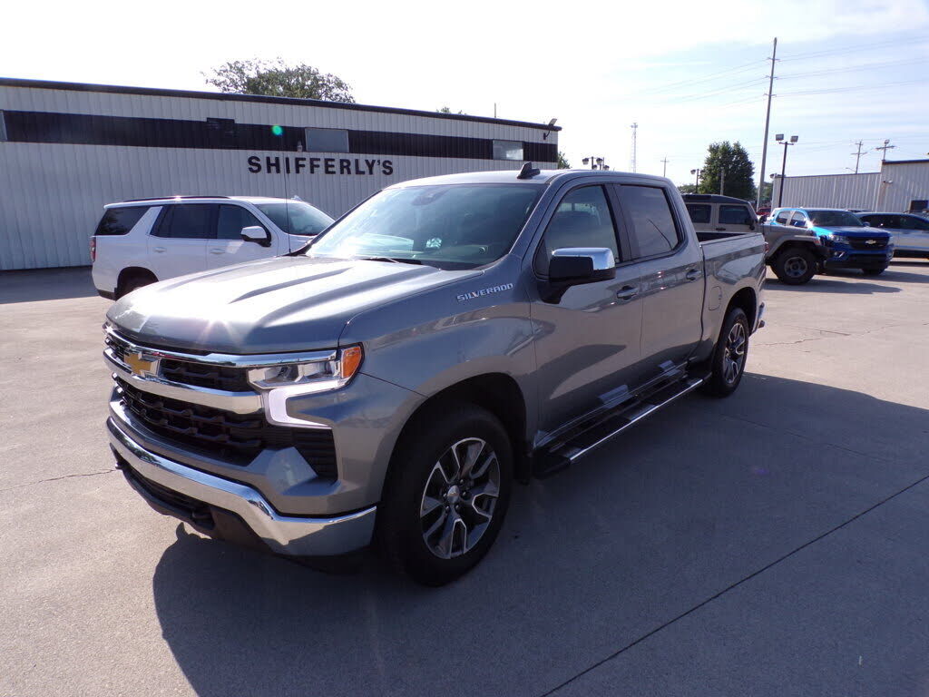2025 CHEVROLET Silverado