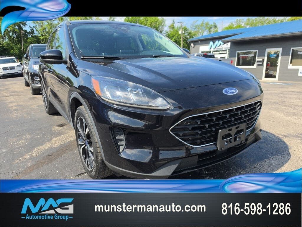2022 FORD Escape