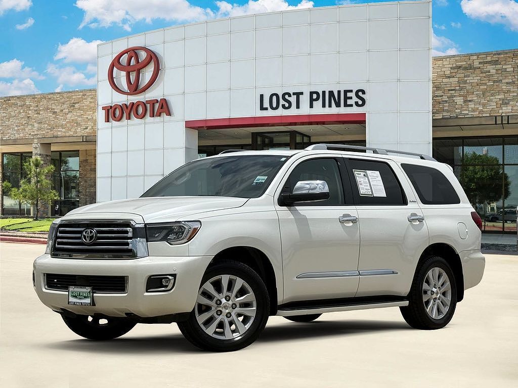 2018 TOYOTA Sequoia