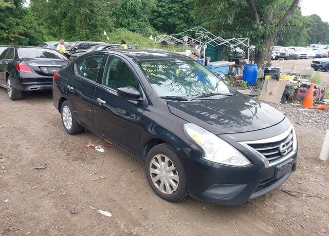 2018 NISSAN Versa