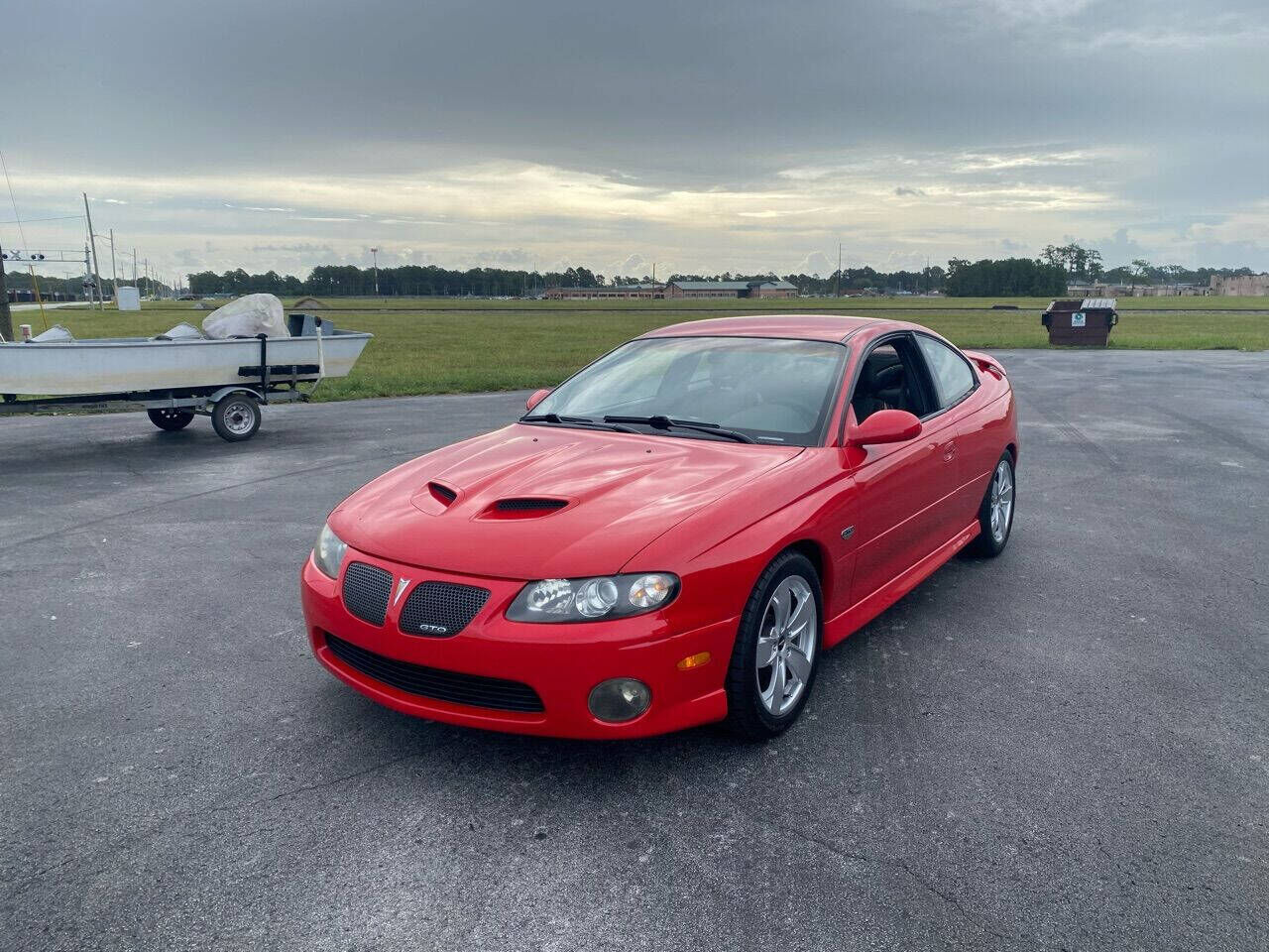 2005 PONTIAC GTO