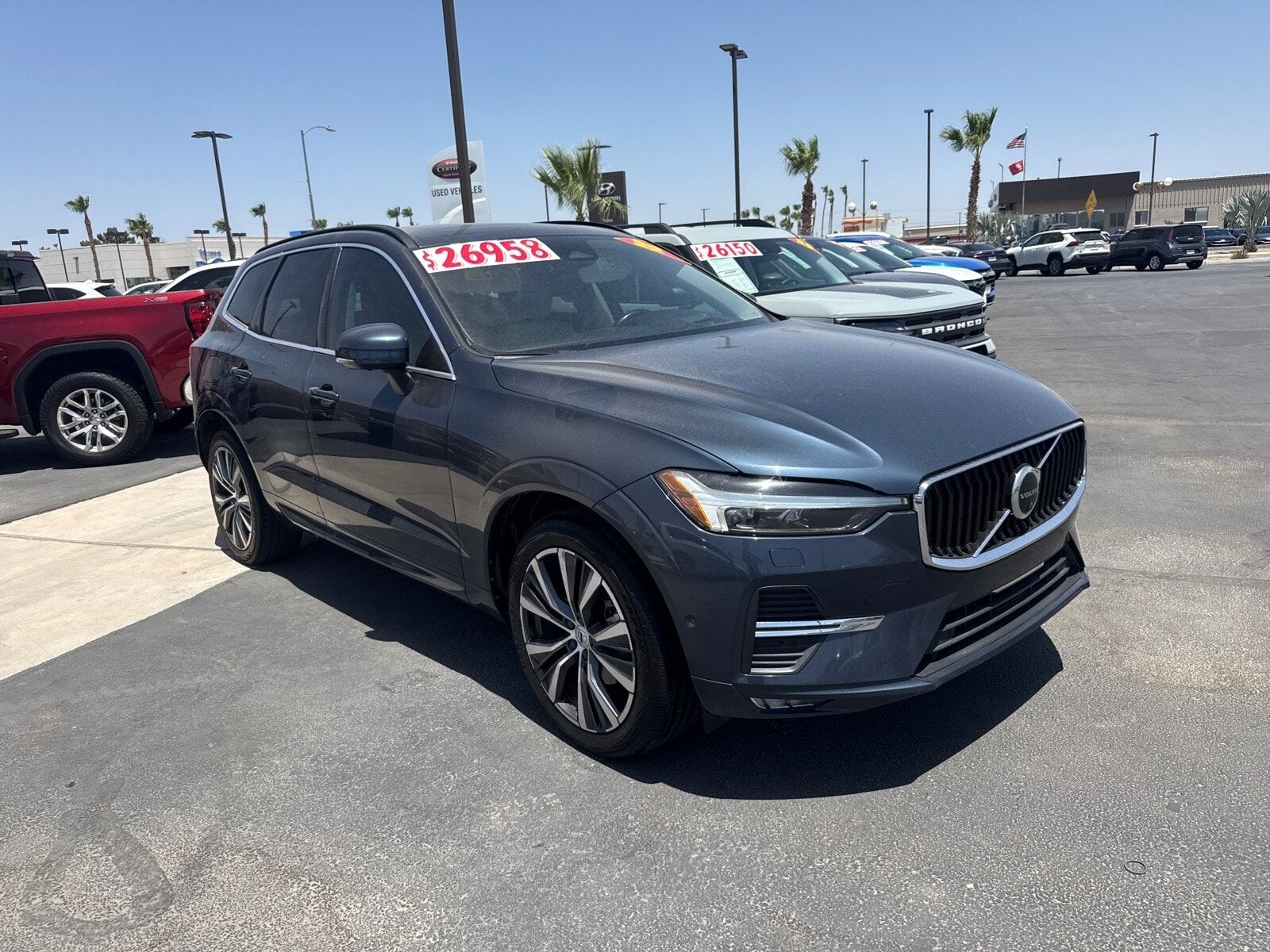 2022 VOLVO XC60